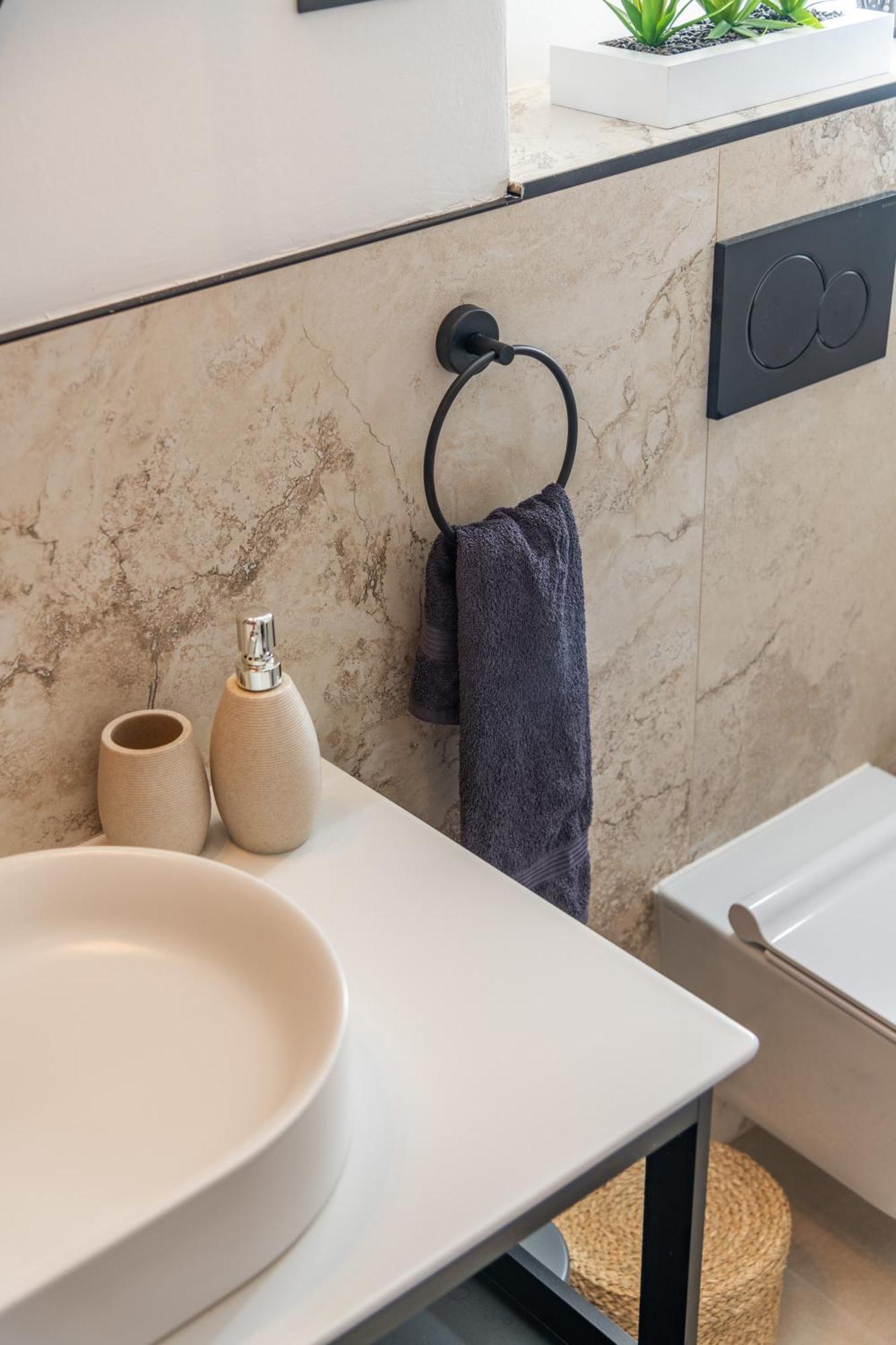 Cro.Lo Modern Retreat Appartement Split Buitenkant foto